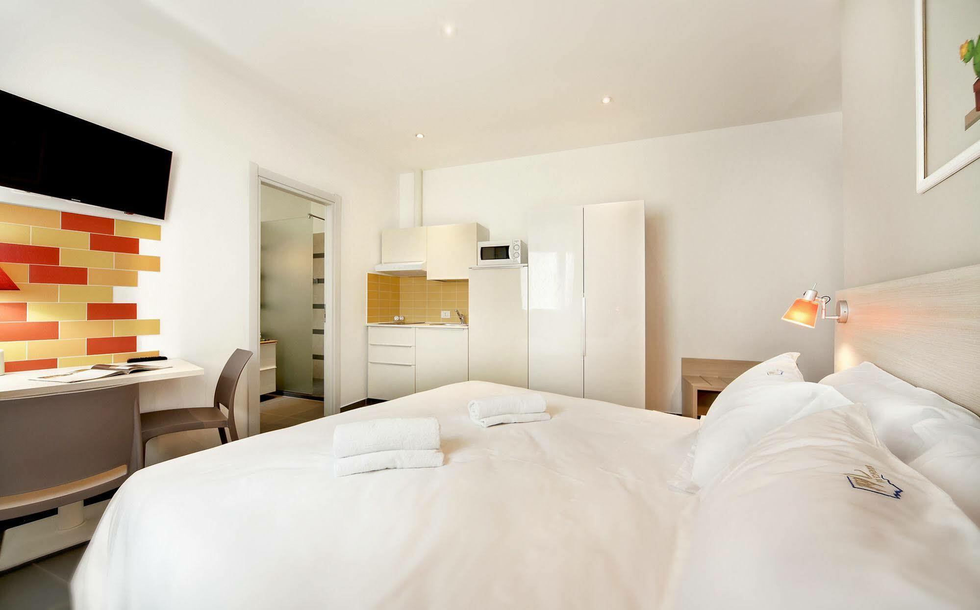 Residence Dei Viali รากูซา ภายนอก รูปภาพ